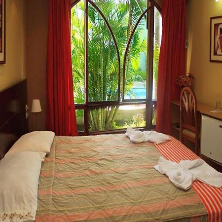 Hotel & Suites La Posada De Lobo Iquitos Quarto foto